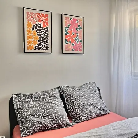 Apartment Terrasse 25min Paris Melun